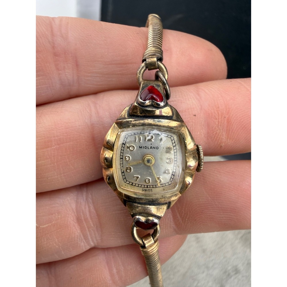 Vintage Midland Women's Watch Religious Love Heart Gold Tone Untested 6.5"